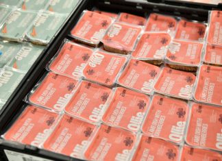 Tosca and Ollie Partner on Reusable Packaging